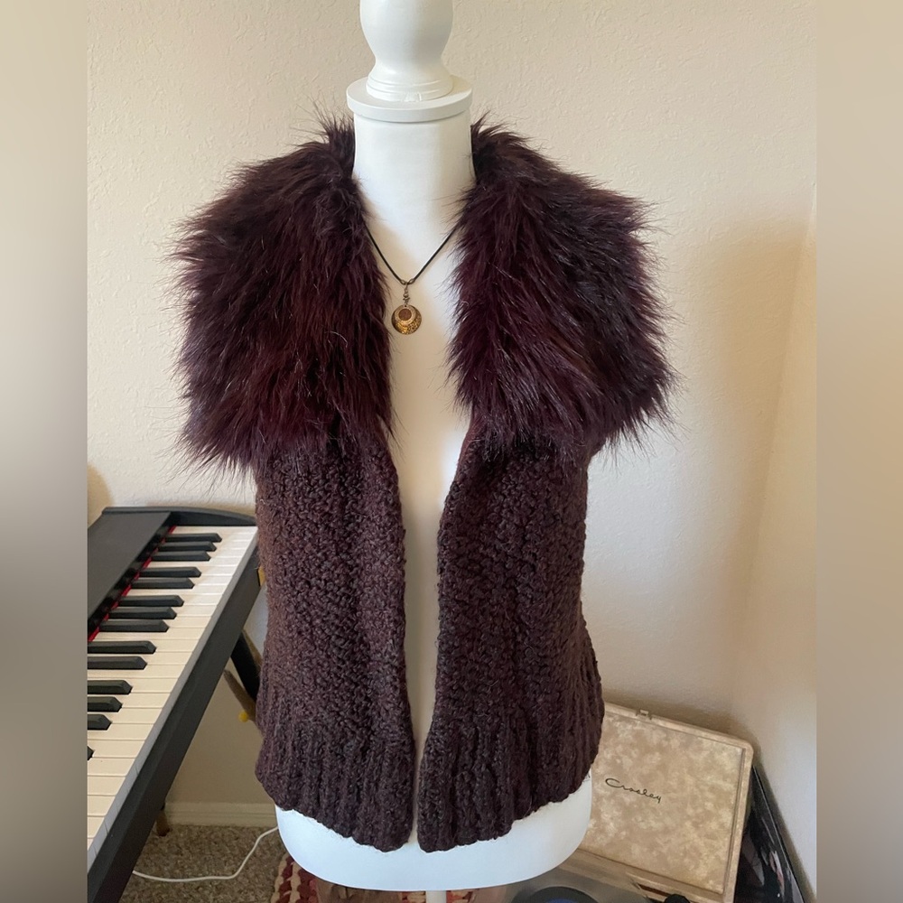 Loft Ann Taylor maroon wool and fur collar sweater vest